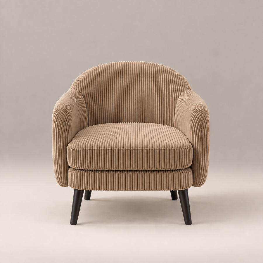 Fauteuil velours côtelé camel Louise vu de face, pieds en bois foncé